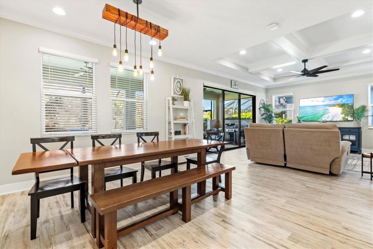 12709 Lateral Root Drive, Sarasota, FL 34238 Photo