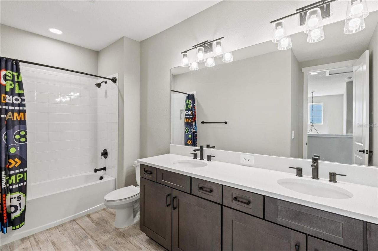 12709 Lateral Root Drive, Sarasota, FL 34238 Photo