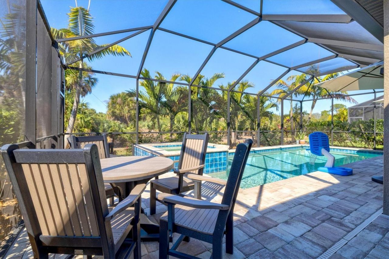 12709 Lateral Root Drive, Sarasota, FL 34238 Photo