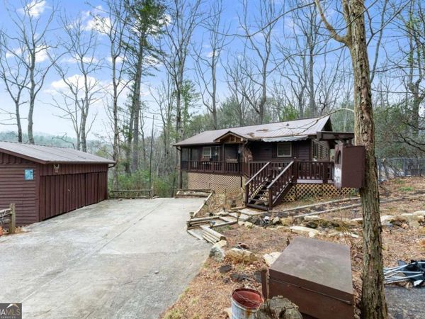 279 Cindy Cove Road, Blairsville, GA 30512