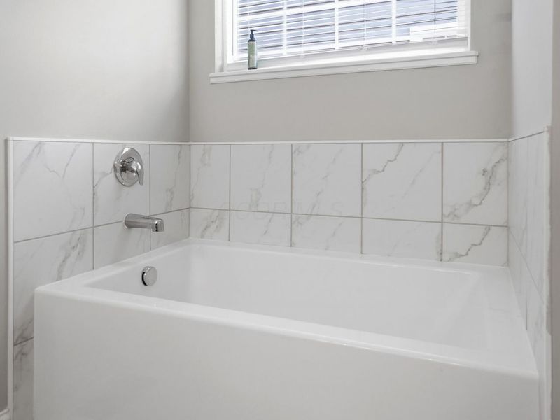 1496 Raley Way , Columbus, OH 43228 Photo 35