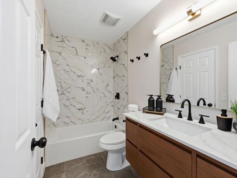 6063 Brice Park Drive, Unit 14F, Canal Winchester, OH 43110 Photo 25