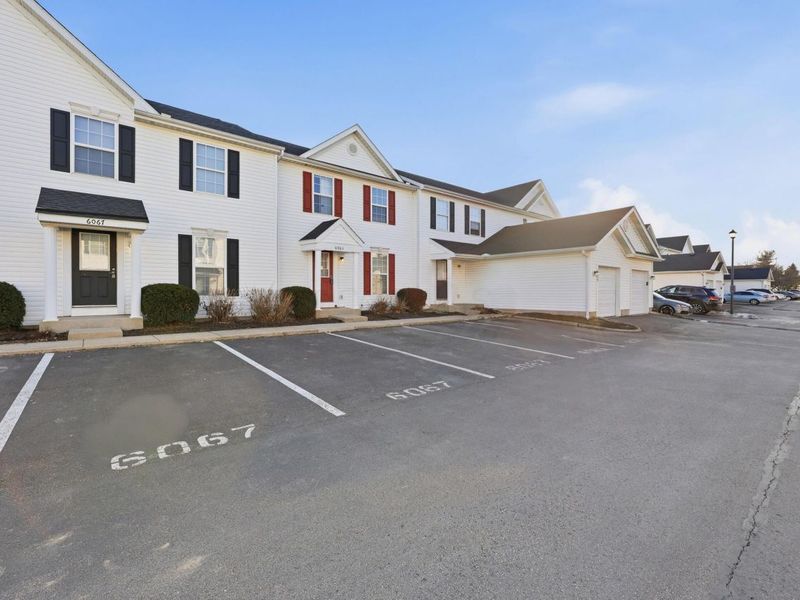 6063 Brice Park Drive, Unit 14F, Canal Winchester, OH 43110 Photo 3