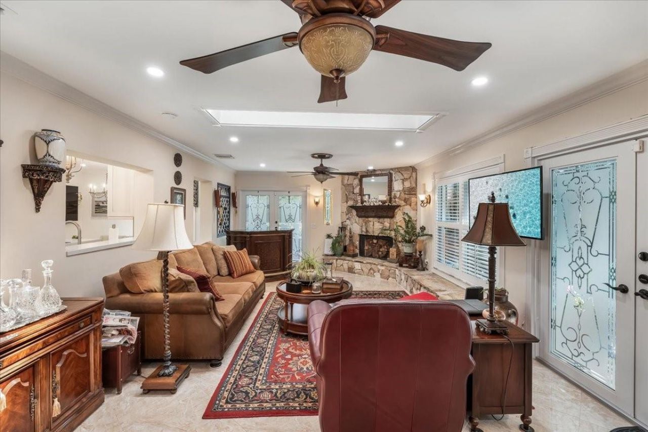 901 NW 116th Terrace, Plantation, FL 33325 Photo