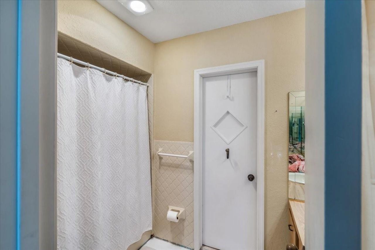 901 NW 116th Terrace, Plantation, FL 33325 Photo