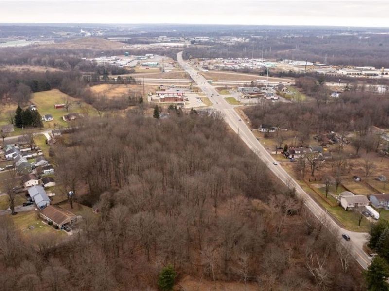 000 Salt Springs Road, Girard, OH 44420 Photo 12