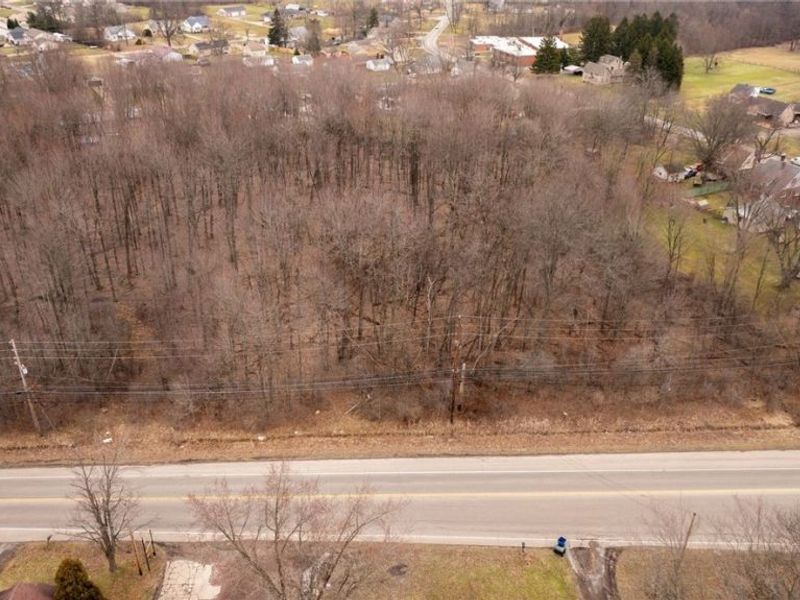 000 Salt Springs Road, Girard, OH 44420 Photo 14