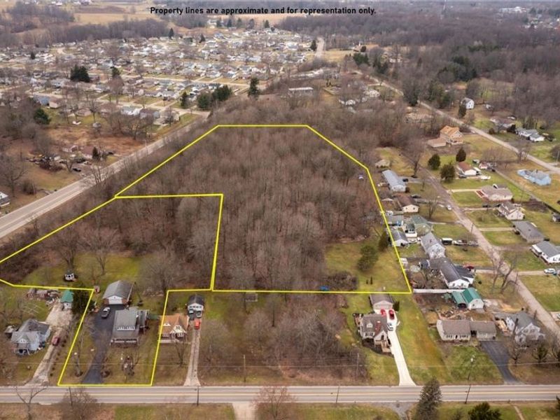 000 Salt Springs Road, Girard, OH 44420 Photo 7