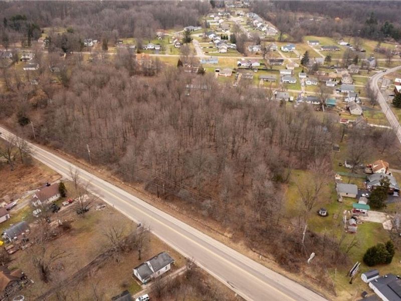 000 Salt Springs Road, Girard, OH 44420 Photo 8