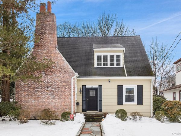 23 Garretson Road , White Plains, NY 10604