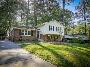 3418 Huntleigh Drive, Raleigh, NC 27604