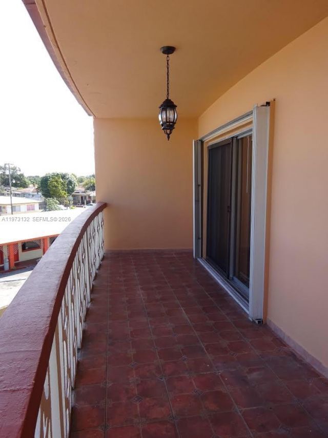 11 SW 52nd Ave , Unit 3C, Miami, FL 33134 Photo