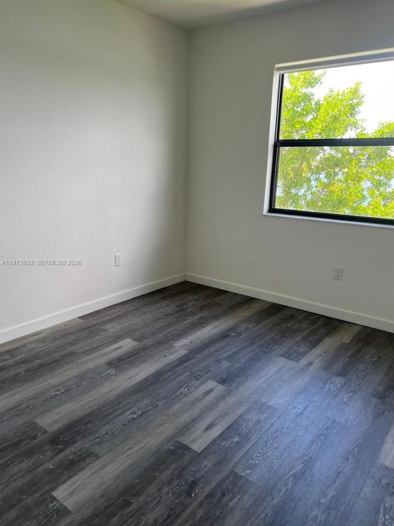 20564 NE 5th Pl, Miami, FL 33179 Photo