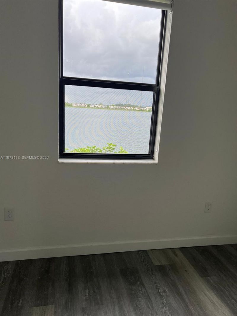 20564 NE 5th Pl, Miami, FL 33179 Photo
