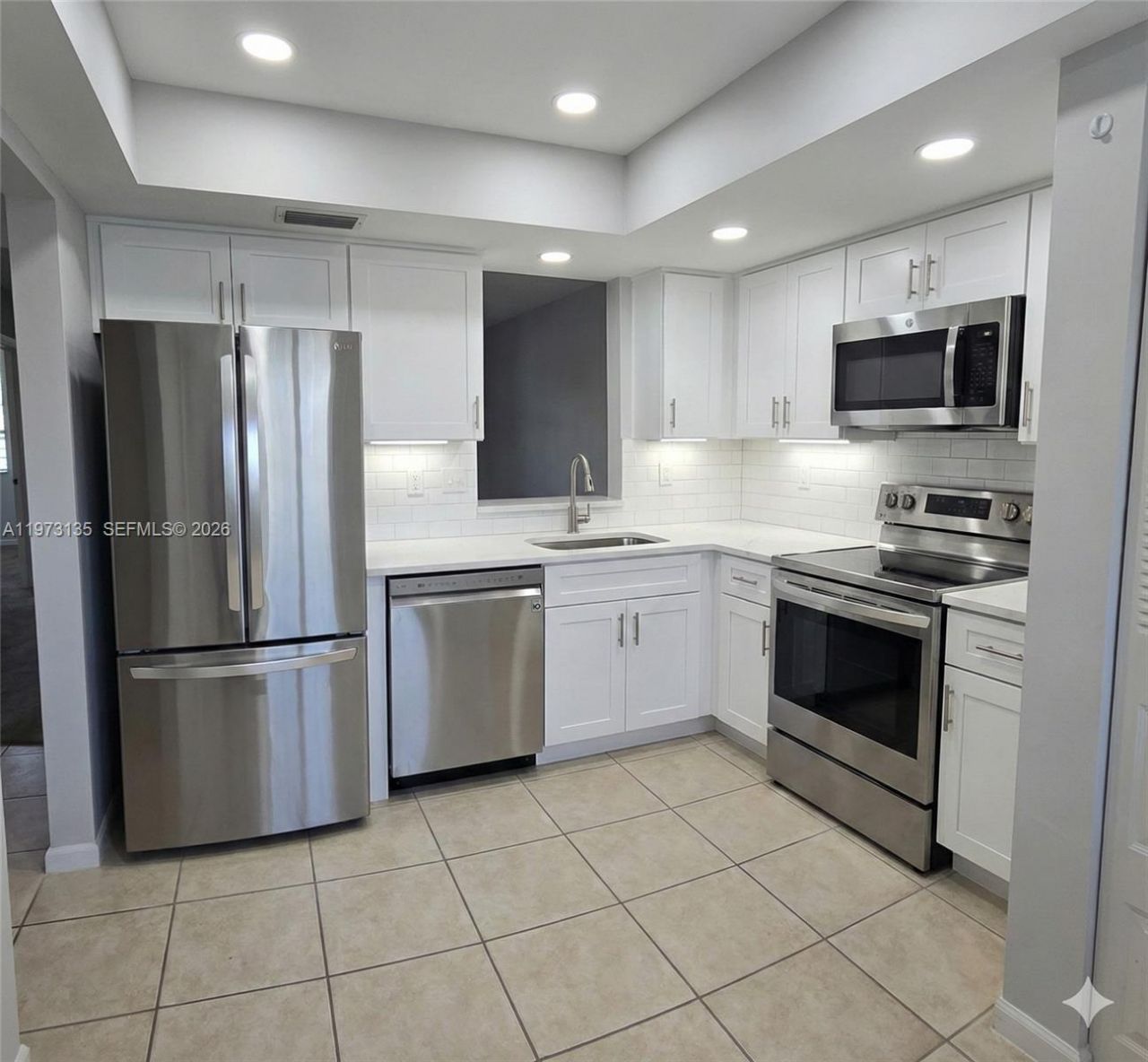 7680 NW 18th St, Unit 101, Margate, FL 33063 Photo