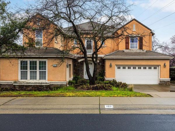 125 Knob Fork Ct, Folsom, CA 95630