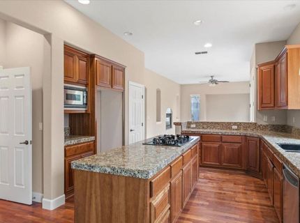 125 Knob Fork Ct, Folsom, CA 95630 Photo