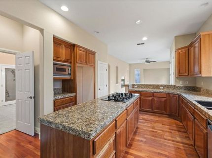 125 Knob Fork Ct, Folsom, CA 95630 Photo