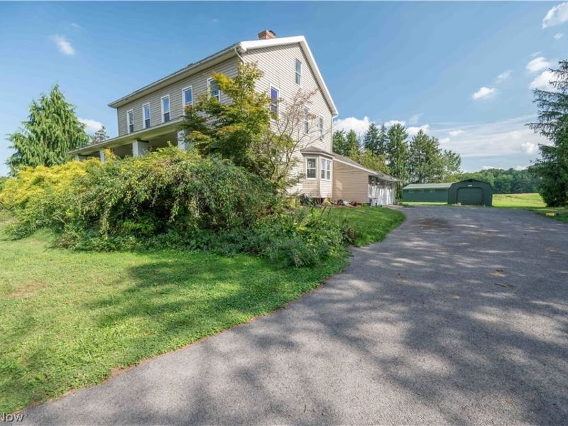 3555 W South Range Road, Columbiana, OH 44408 Photo 2