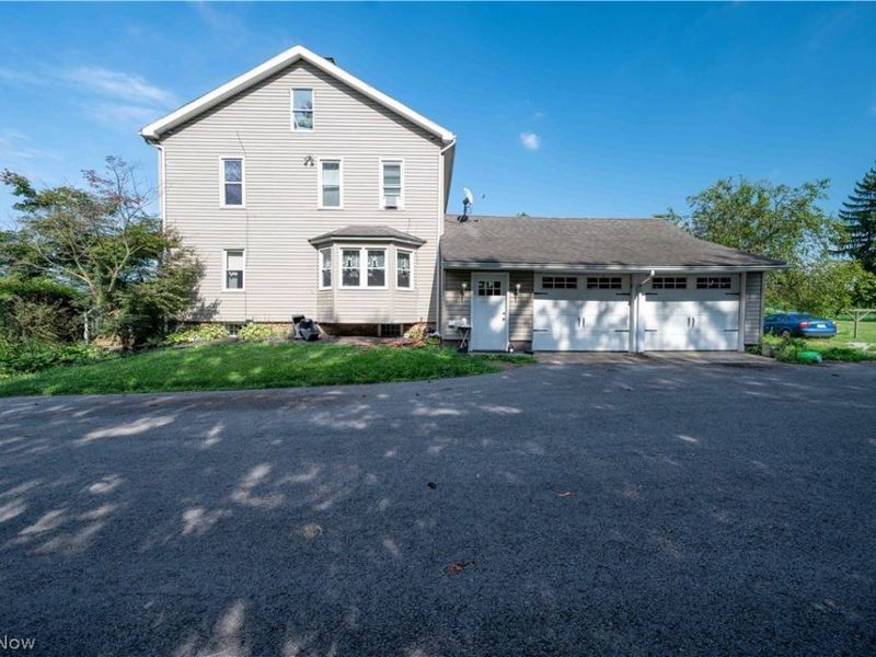 3555 W South Range Road, Columbiana, OH 44408 Photo 3