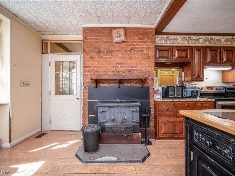 3555 W South Range Road, Columbiana, OH 44408 Photo 9