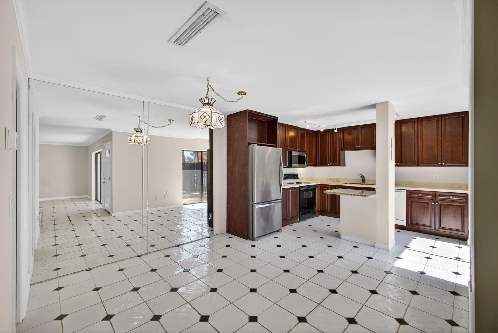 825 Center Street, Unit 9a, Jupiter, FL 33458 Photo