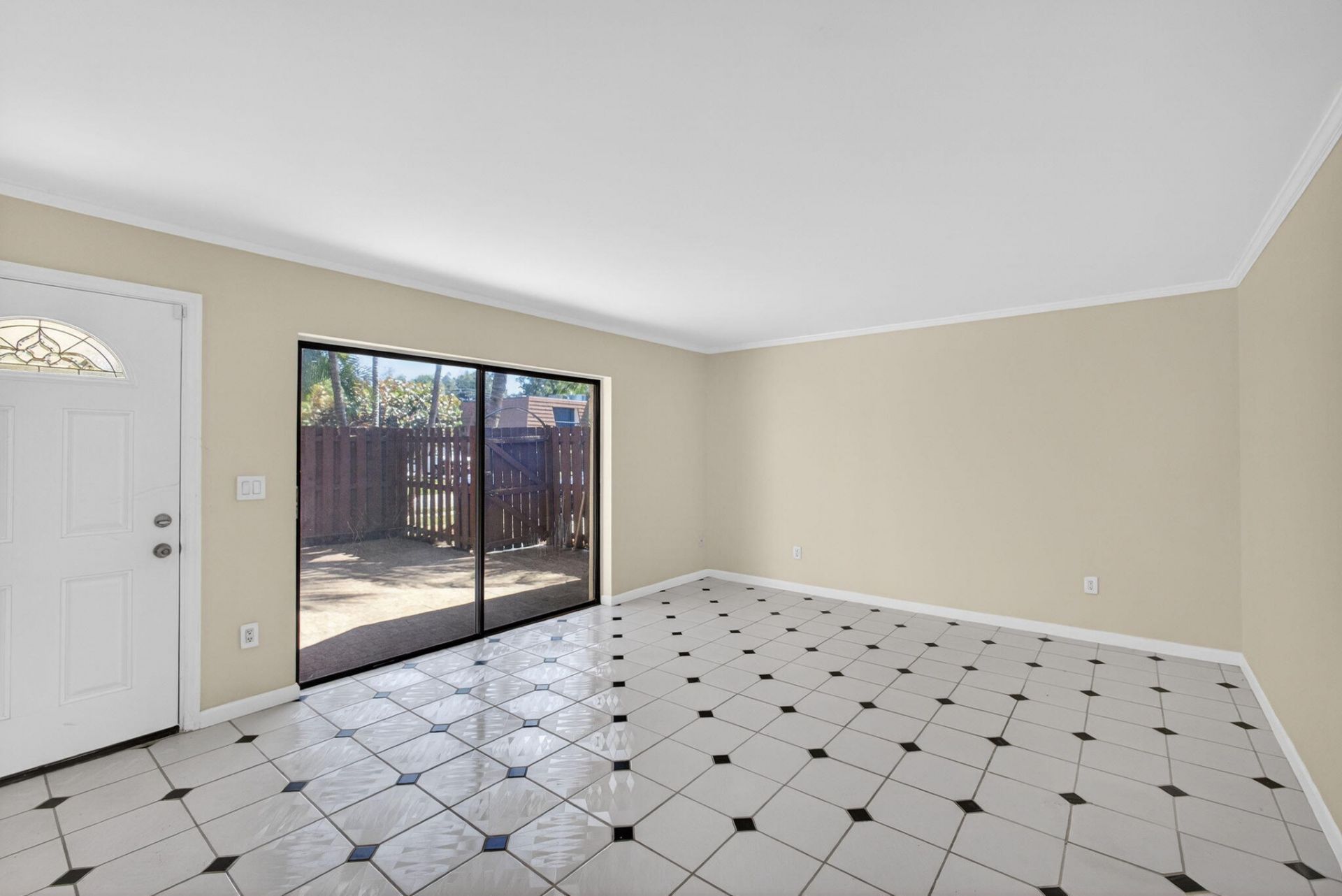 825 Center Street, Unit 9a, Jupiter, FL 33458 Photo