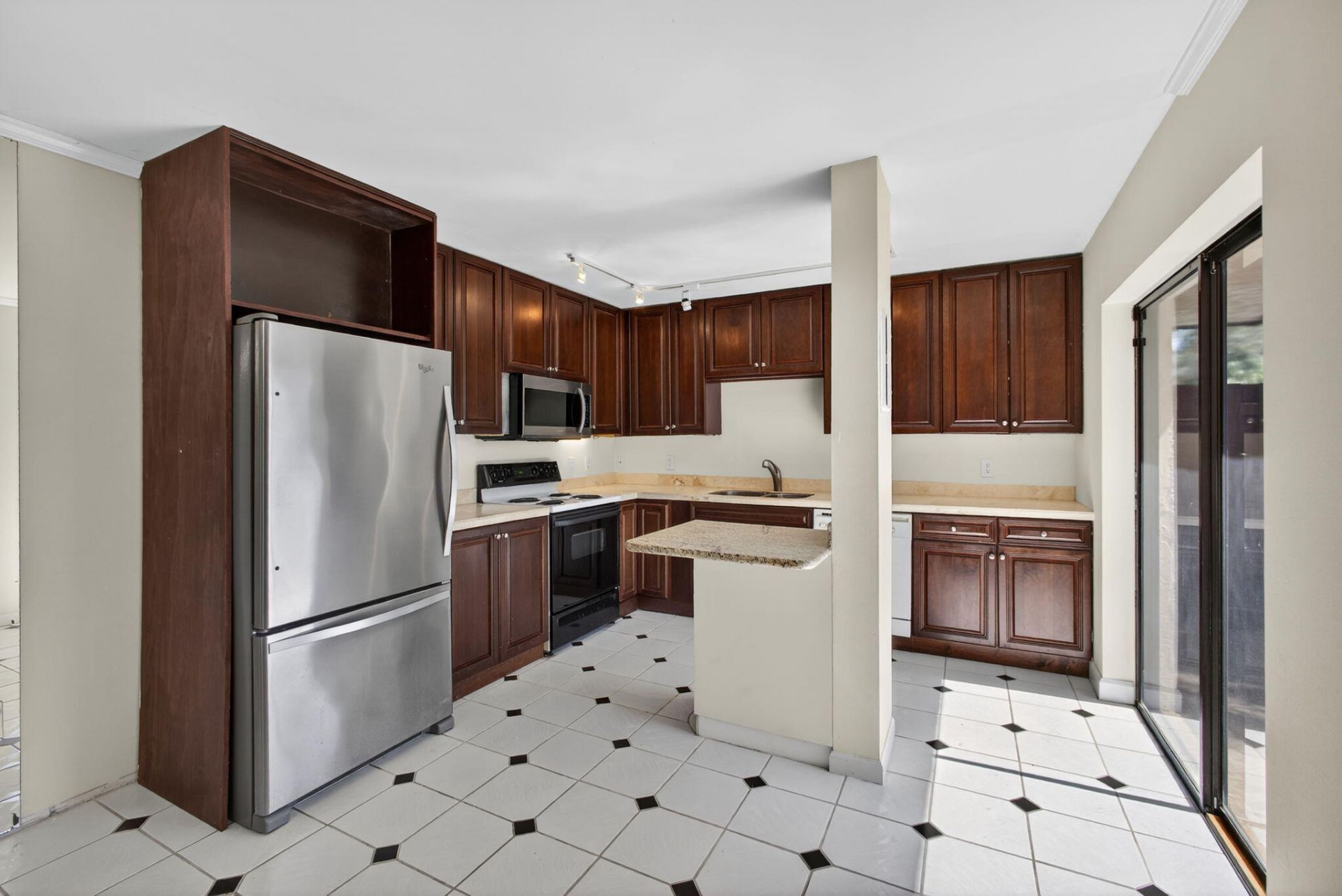 825 Center Street, Unit 9a, Jupiter, FL 33458 Photo