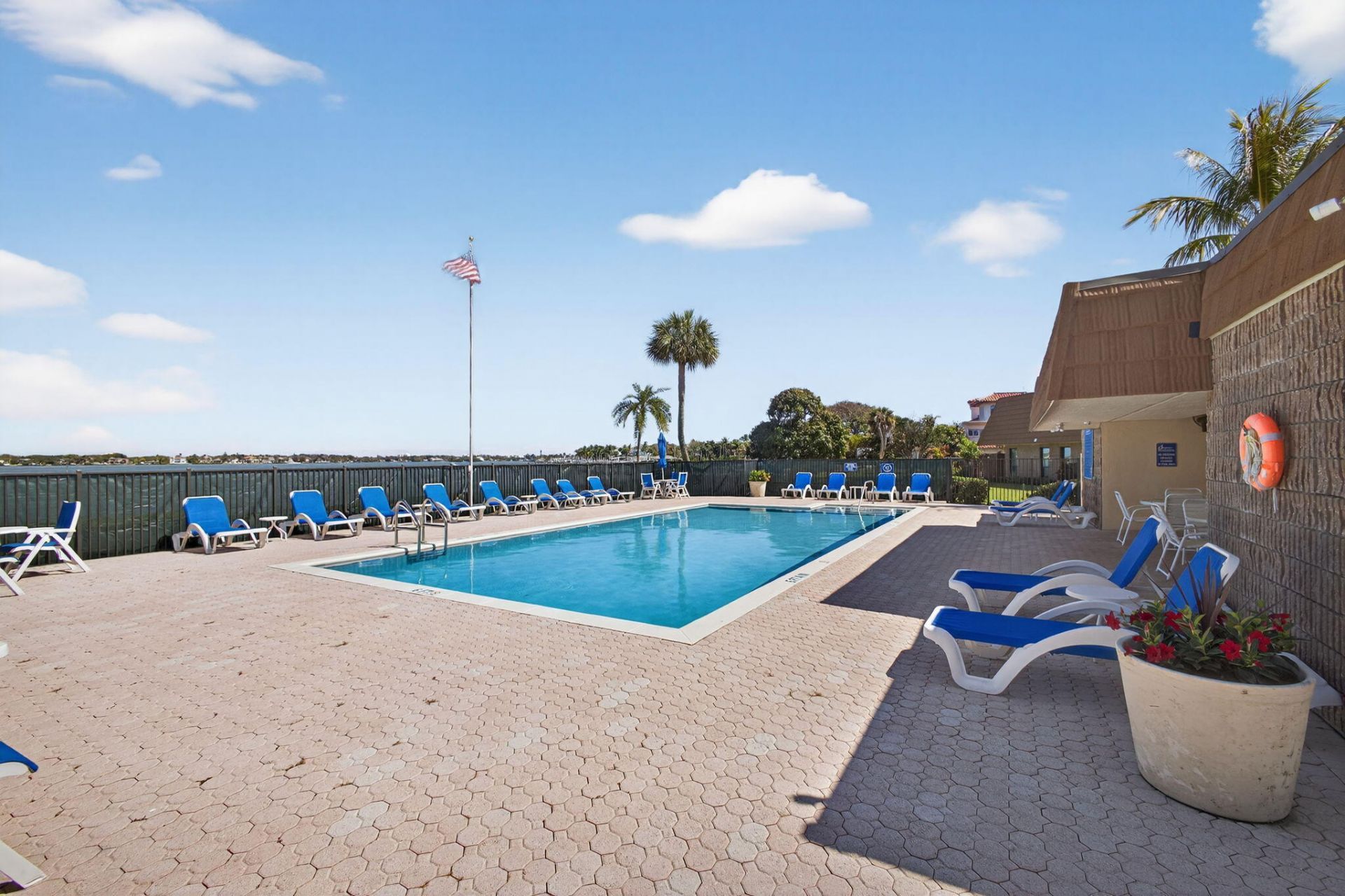 825 Center Street, Unit 9a, Jupiter, FL 33458 Photo