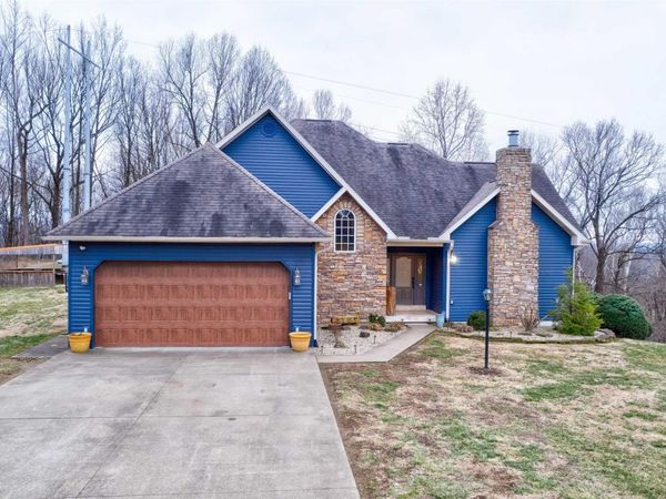 9040 Steward Road, Tell City, IN 47586