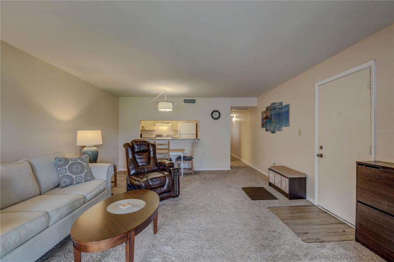2400 Winding Creek Boulevard, Unit 26-203, Clearwater, FL 33761 Photo