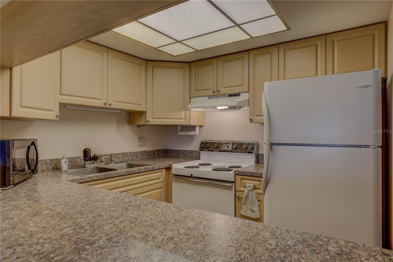 2400 Winding Creek Boulevard, Unit 26-203, Clearwater, FL 33761 Photo