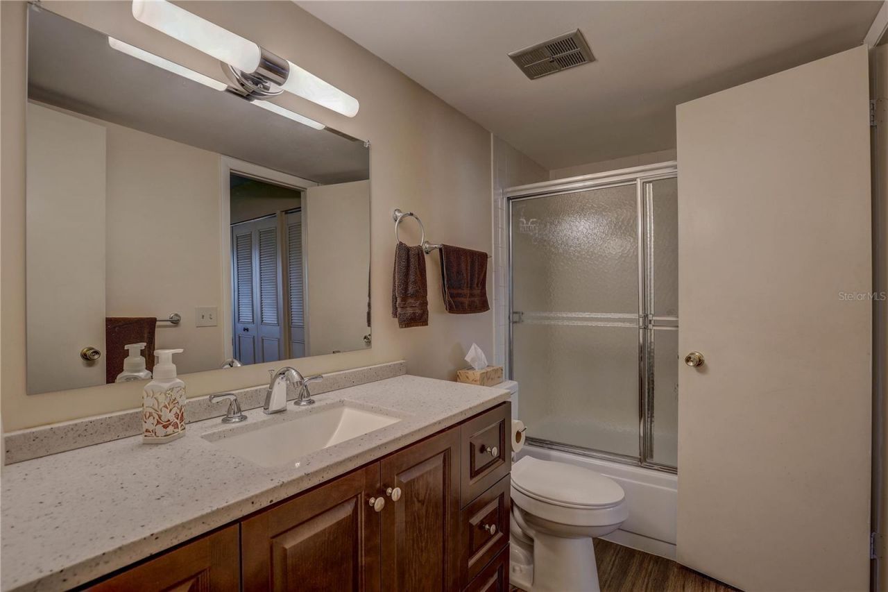 2400 Winding Creek Boulevard, Unit 26-203, Clearwater, FL 33761 Photo