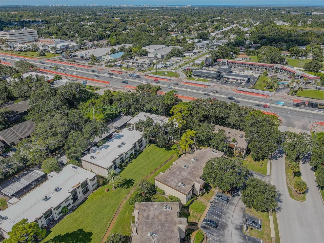 2400 Winding Creek Boulevard, Unit 26-203, Clearwater, FL 33761 Photo
