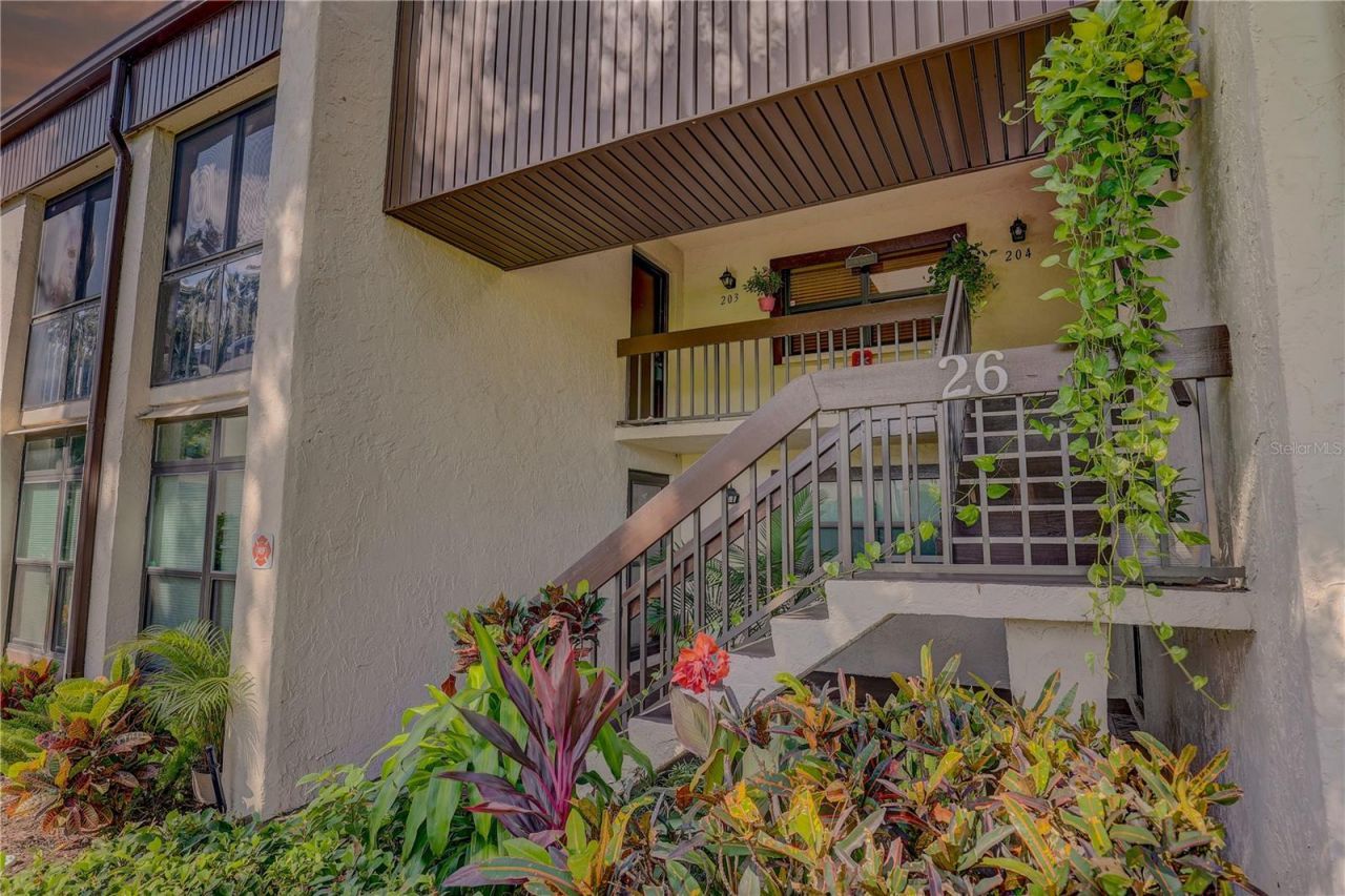 2400 Winding Creek Boulevard, Unit 26-203, Clearwater, FL 33761 Photo