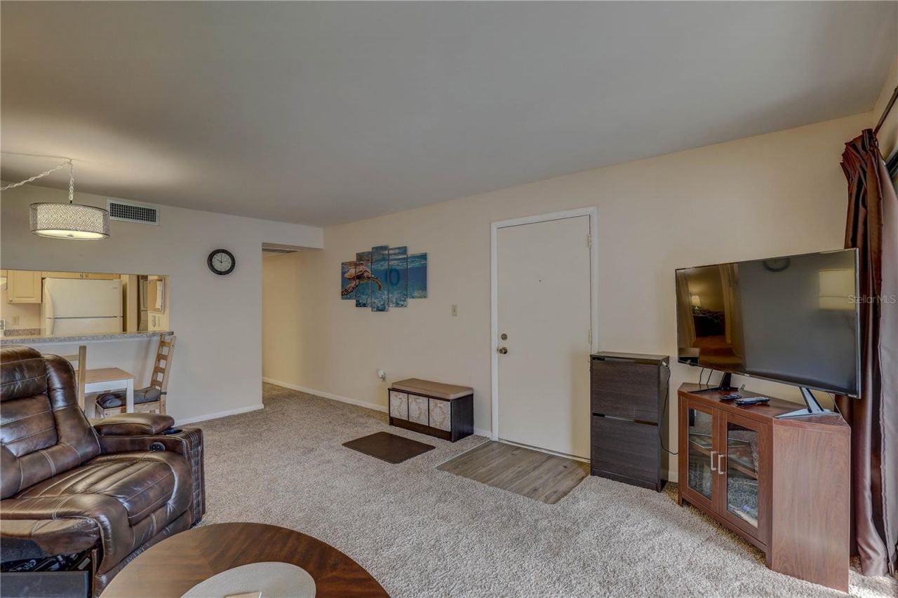 2400 Winding Creek Boulevard, Unit 26-203, Clearwater, FL 33761 Photo