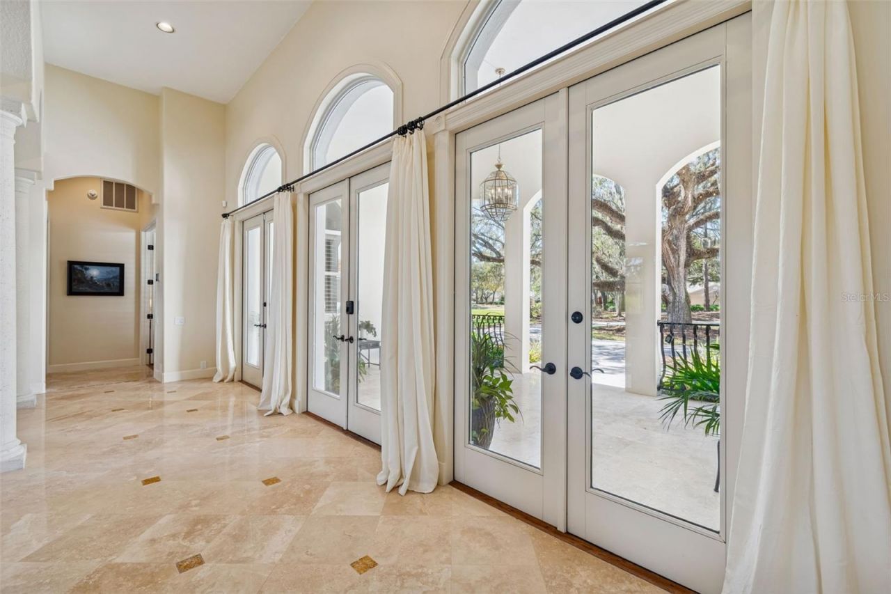 5212 Golf Links Boulevard, Zephyrhills, FL 33541 Photo