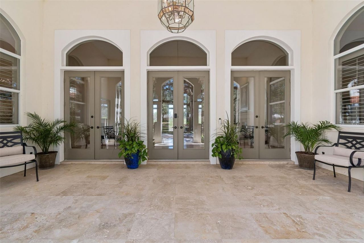 5212 Golf Links Boulevard, Zephyrhills, FL 33541 Photo