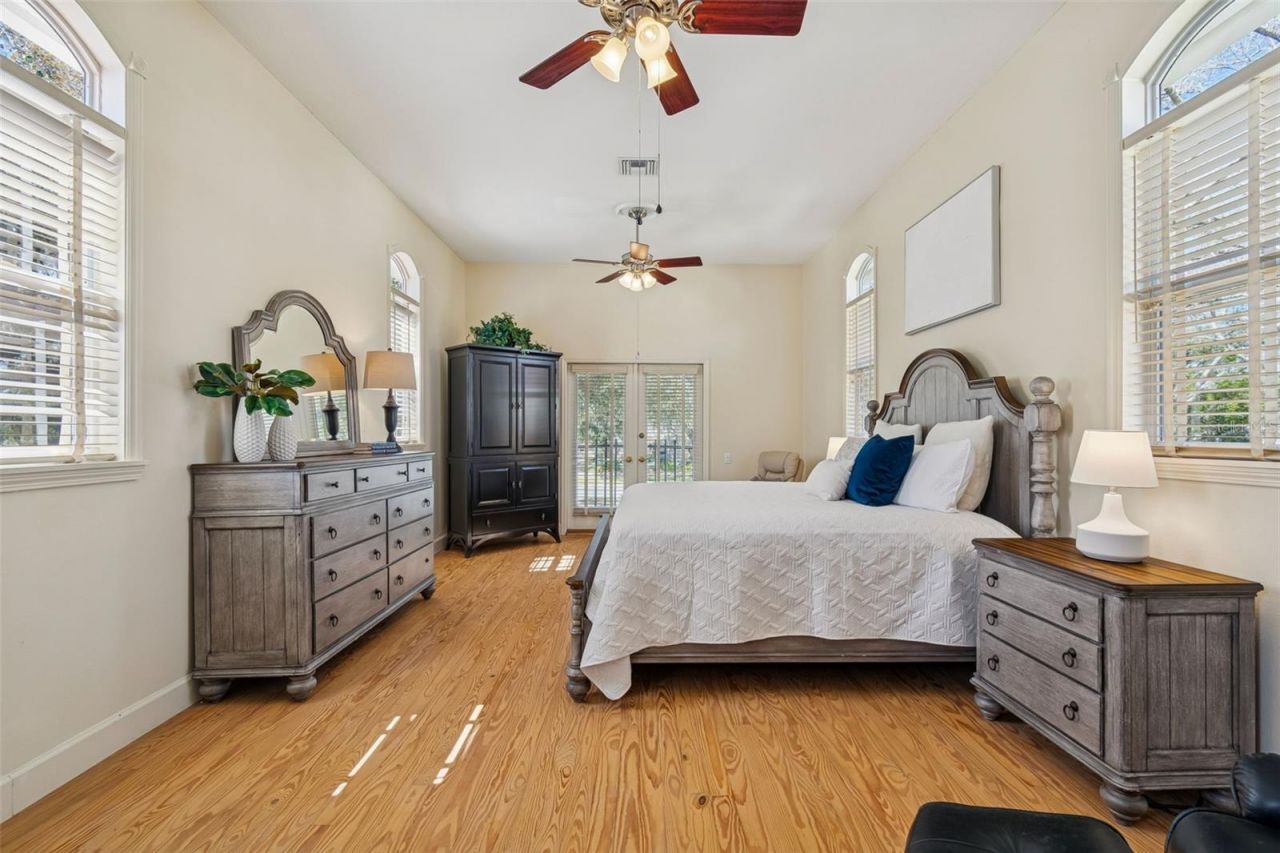 5212 Golf Links Boulevard, Zephyrhills, FL 33541 Photo