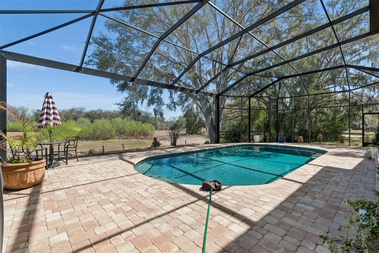 5212 Golf Links Boulevard, Zephyrhills, FL 33541 Photo