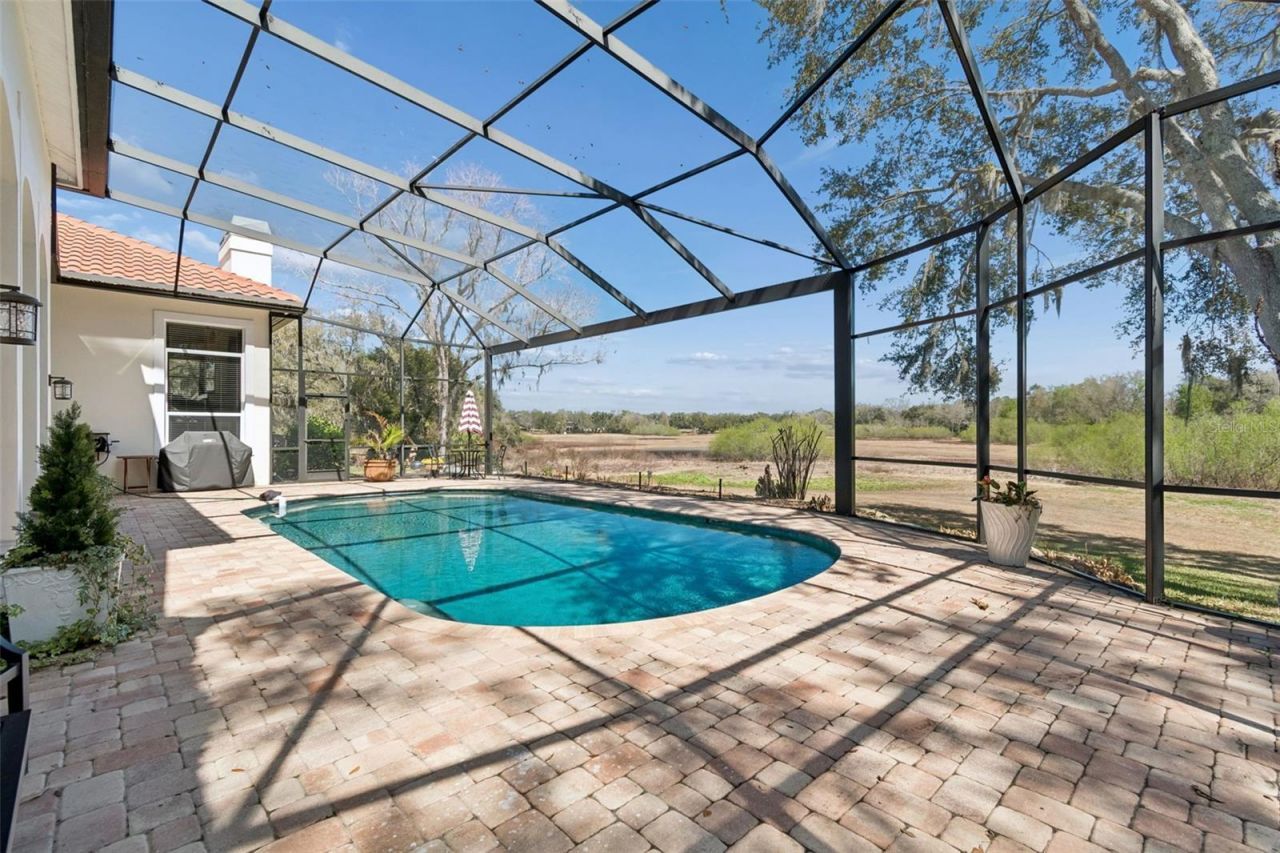 5212 Golf Links Boulevard, Zephyrhills, FL 33541 Photo