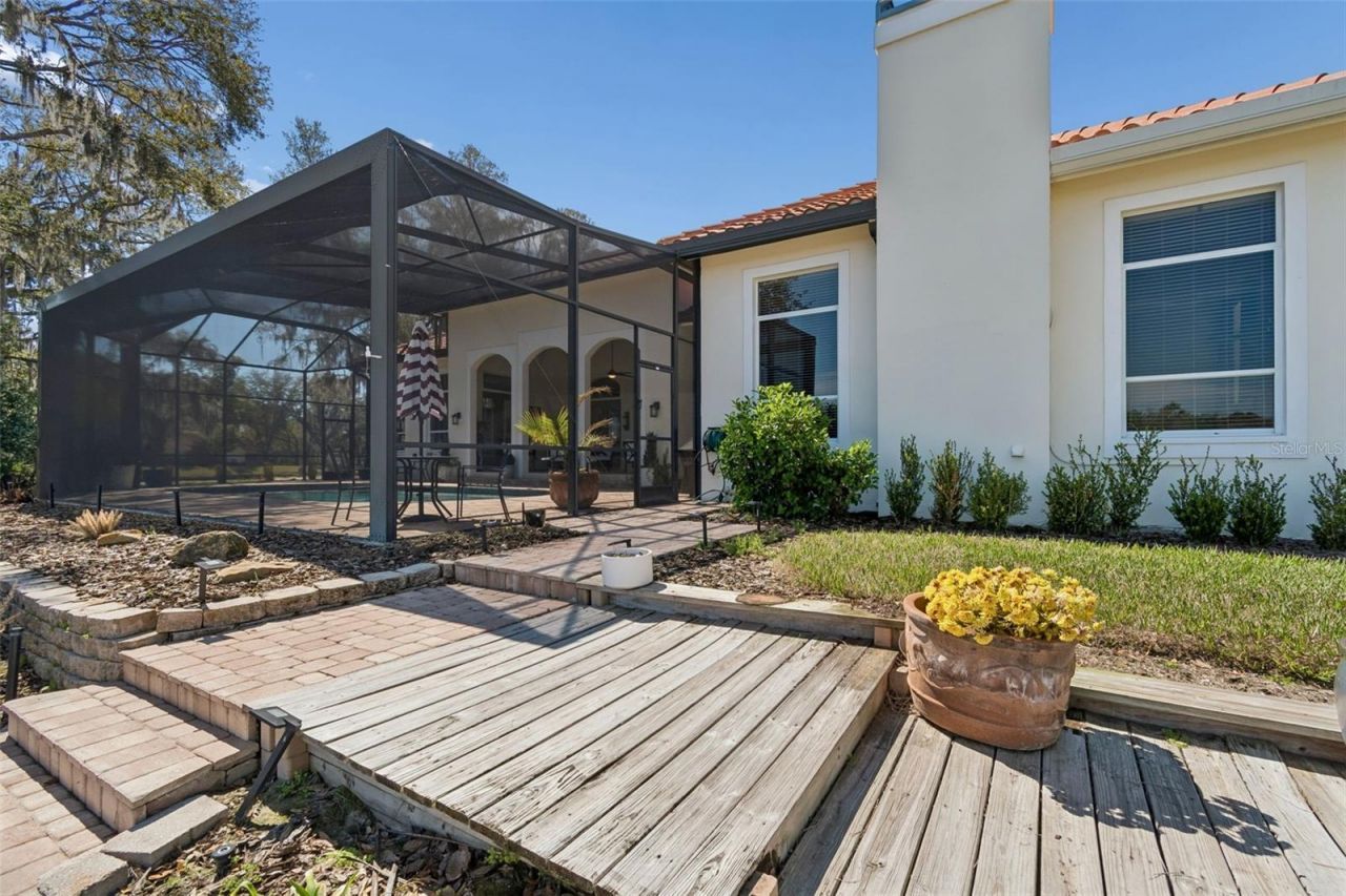 5212 Golf Links Boulevard, Zephyrhills, FL 33541 Photo