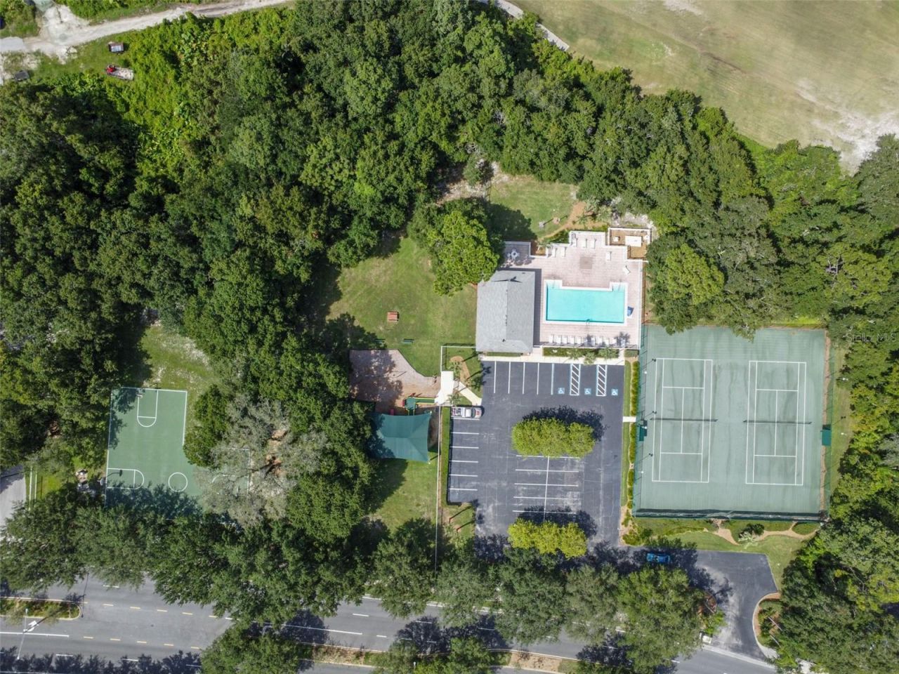 5212 Golf Links Boulevard, Zephyrhills, FL 33541 Photo