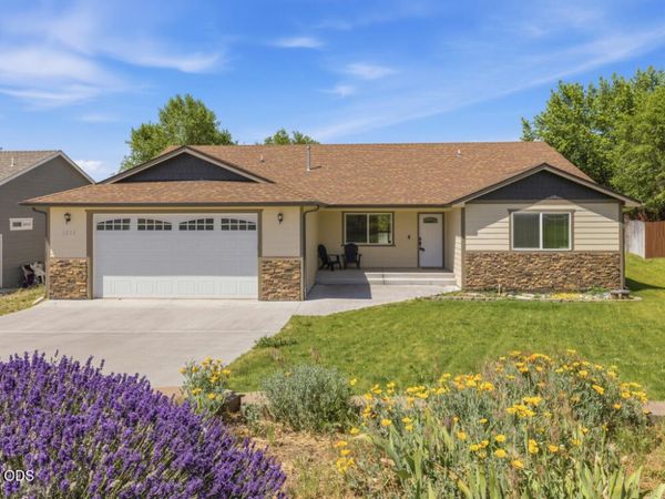 2852 Glacier Drive, Klamath Falls, OR 97603