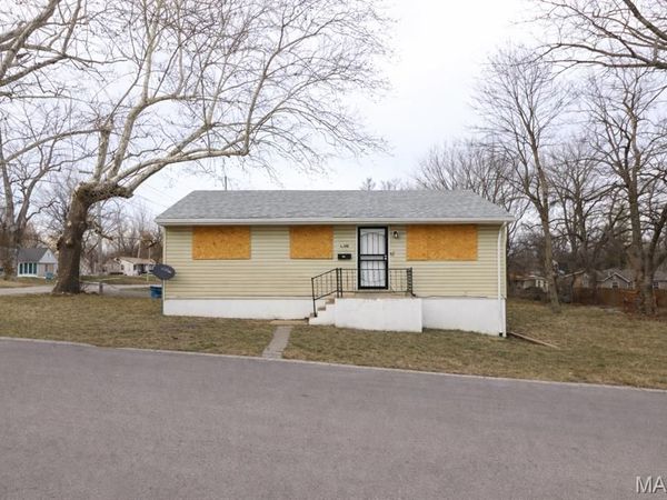 6300 Evergreen Boulevard , St Louis, MO 63134