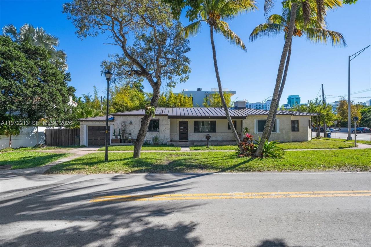 6311 La Gorce Dr, Miami Beach, FL 33141 Photo