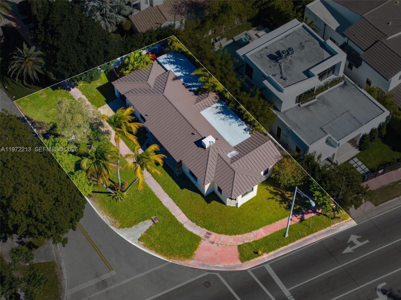 6311 La Gorce Dr, Miami Beach, FL 33141 Photo