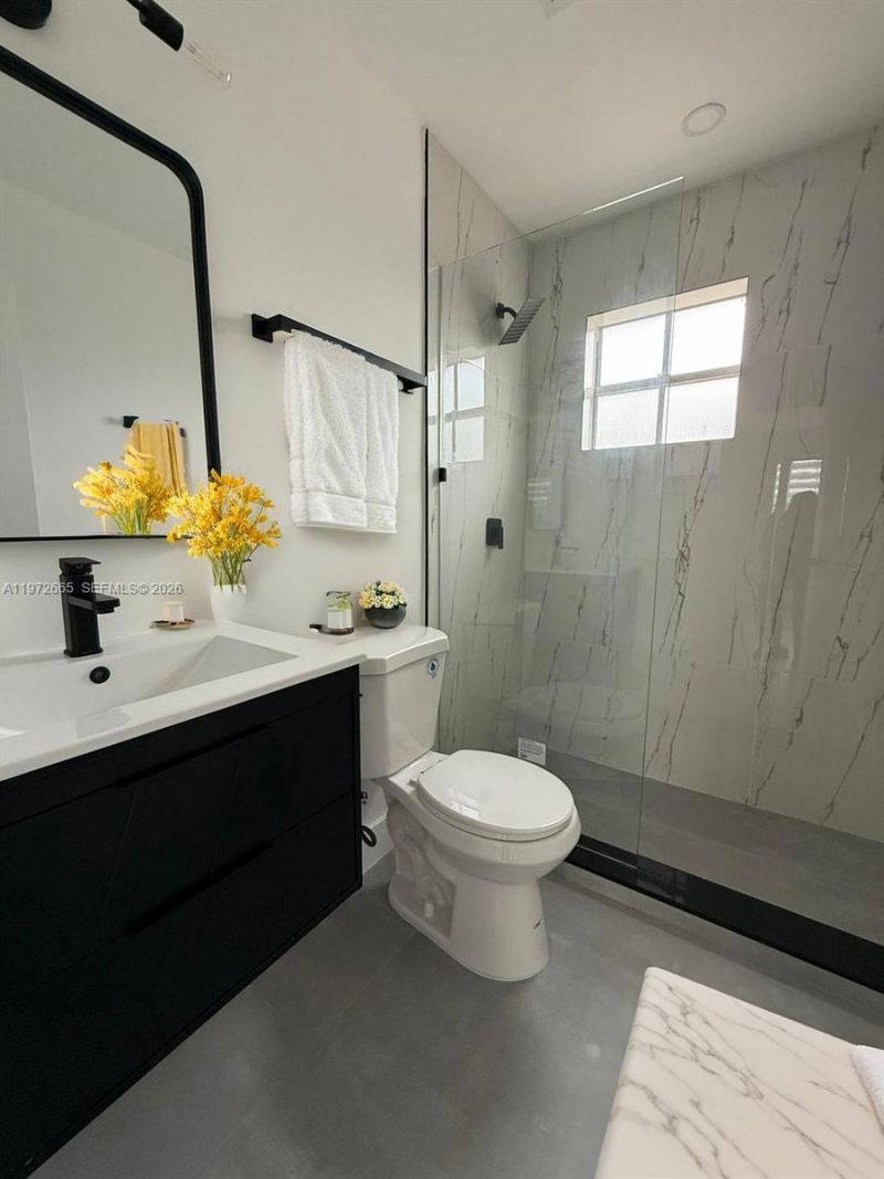 365 SW 86th Ave, Unit 205, Pembroke Pines, FL 33025 Photo