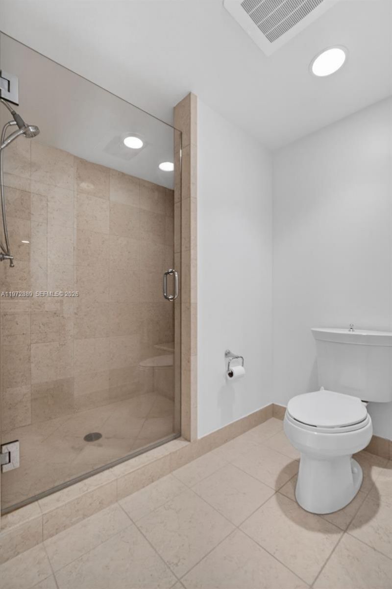 20000 E Country Club Dr, Unit 714, Aventura, FL 33180 Photo