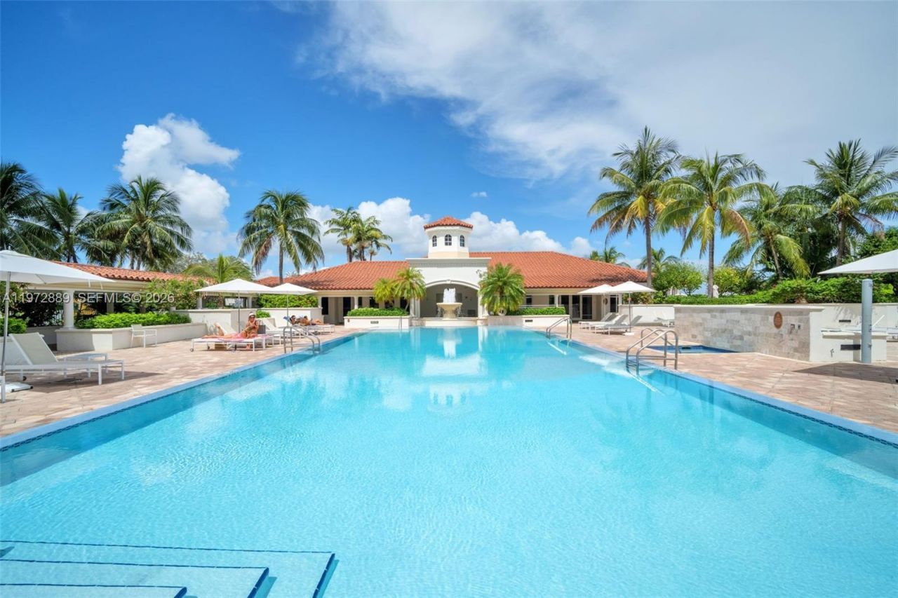 20000 E Country Club Dr, Unit 714, Aventura, FL 33180 Photo